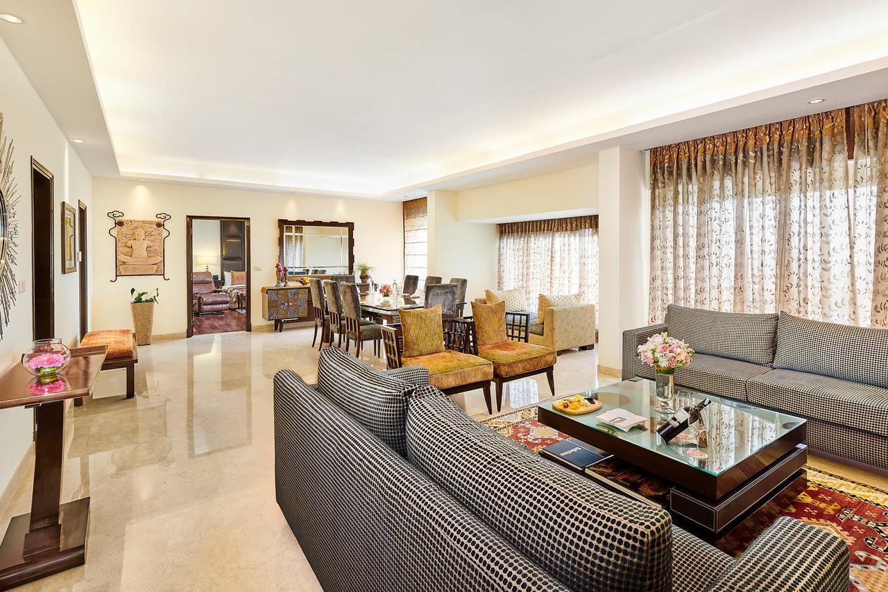 Hotel The Lalit Ashok Bengalúr Exteriér fotografie